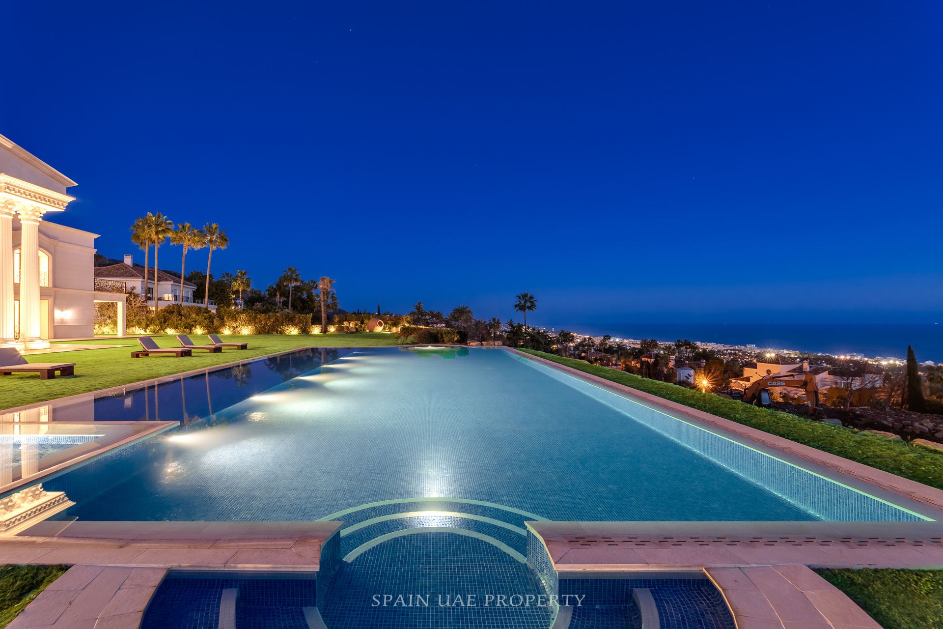 ClaudioVision — fachada, Sierra Blanca, Marbella